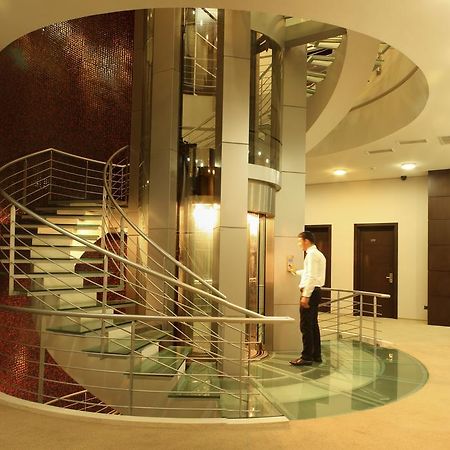 Royal Park Hotel Baku Exterior photo